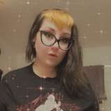 freel1ttleh3ll from onlyfans