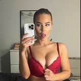 sophie.secrets21 from onlyfans