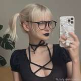 354984411210457088 from fansly