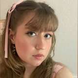 lizlavenderx from onlyfans