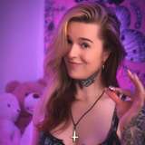 leahsinsxoxo from onlyfans